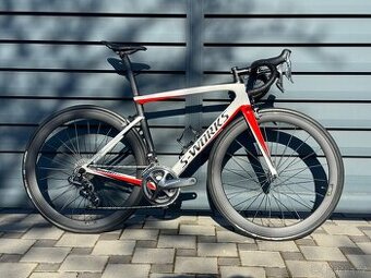 Specialized S-WORKS Tarmac. karbon, Di2, váha 6,6kg