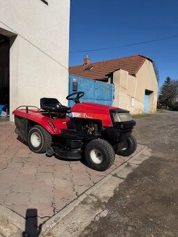 Zahradní traktůrek MTD JD Spezial 13/92