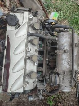 Motor Grandis 2.4. benzín