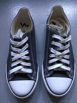 Dámské klasické plátěné tenisky Vty - č. 40, 26 cm