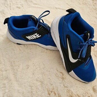 Basketbalové boty Nike, vel.40