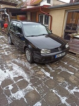 VW Golf 4 Variant 1.6 SR r.v. 2000