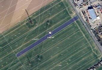 Prodej podílu 1/2 pole 2 304 m², Praha