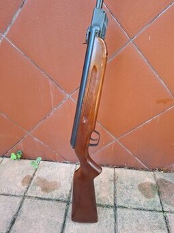 Vzduchovka Slávia 630 model 77