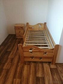 Dětské postele + noční stolky - 1