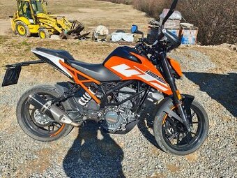 KTM Duke 125