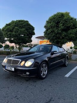 Mercedes-bens w211 E320 Avangard