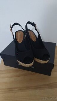 Letní boty Tommy Hilfiger, vel.36