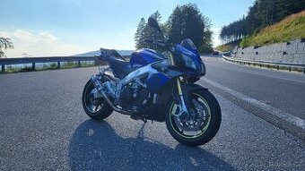 Aprilia Tuono v4 1100 rr