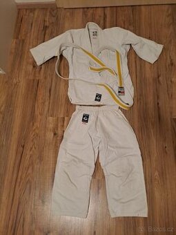 Kimono judo vel. 130 s páskem
