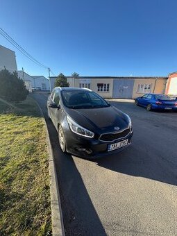 Kia ceed 1.6GDI 99kw
