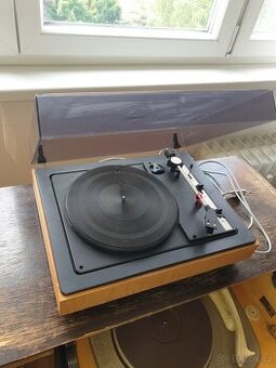 Gramofon tesla