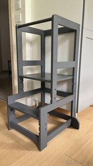 Dřevěná výuková / učící věž Montessori