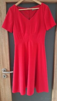 Krásné midi šaty Marks & Spencer