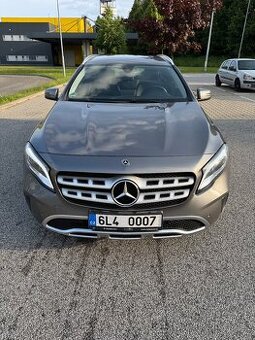 Prodám Mercedes-Benz GLA 180 2019