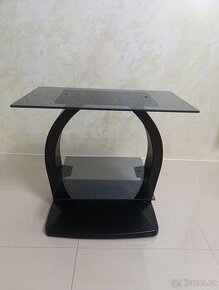 TV stolek