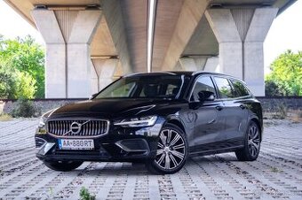 Volvo V60 T6 Recharge AWD A/T, Full LED, Ťažné - ODPOČET DPH