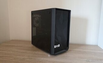 Herní PC (i7-8700, 32 GB RAM, RTX 2080, SSD+HDD)