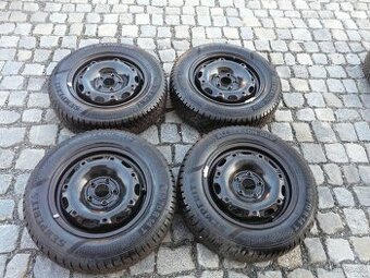 ZIMNÍ PNEU + DISKY ŠKODA 165/70R14 VW SEAT