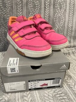 Dívčí tenisky Adidas vel. 35 v pěkném stavu