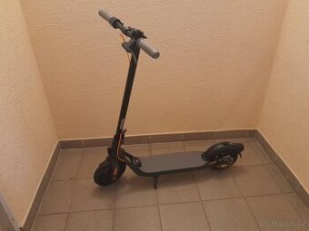 Elektro koloběžka SEGWAY NINEBOT F30E