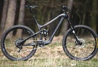 NORCO Range C4 je celoodpružené karbonové kolo špičkové komp - 1