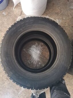 nokian wr c3 215/65r16