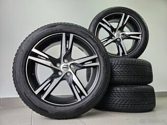 Orig. Volvo XC40 Zimní Goodyear 235/50/19 - Zánovní