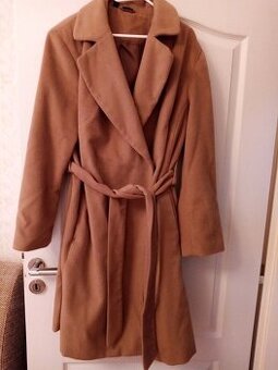 dámský značkový kabát v.42-44