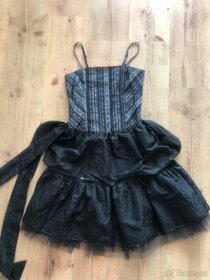 Šaty černo-stříbrné vel. M (36/38), zn. Rinascimento