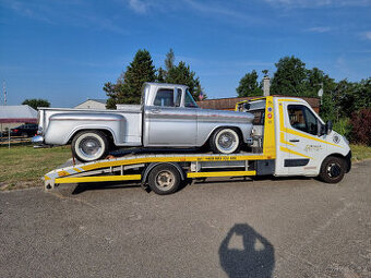 Odtah, převoz vozidel. Odtahovka. Přeprava techniky, nákladu