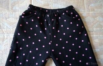 Dívčí zateplené legíny s puntíky vel.116/122 zn.WD