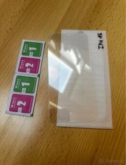 Ochranné tvrzené sklo pro telefon Apple iPhone 16