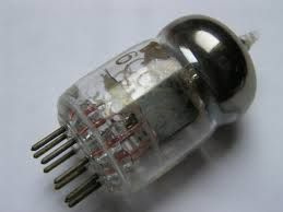 Koupim elektronky Tesla 6CC42