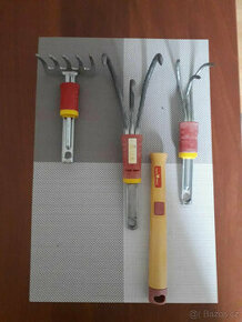 sadu ručního zahradního nářadí