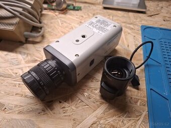 Kamera SONY CCTV SSC-E438P + objektivy