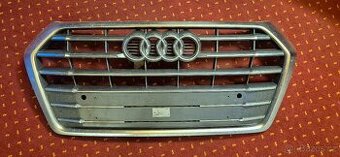 Audi Q5 (2017) maska - mřížka