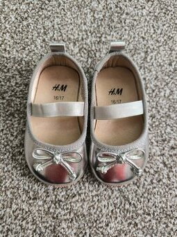 Dívčí baleríny H&M vel. 16/17