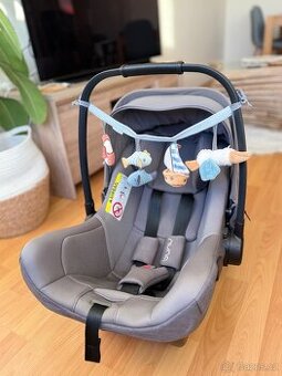 Autosedačka “vajíčko” Nuna Pipa Next