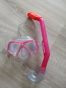 Potápěčské brýle