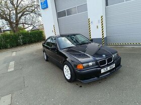 BMW E36 street drift