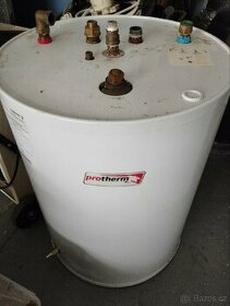 Stacionární zásobník teplé vody - 1