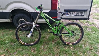 Downhill kolo