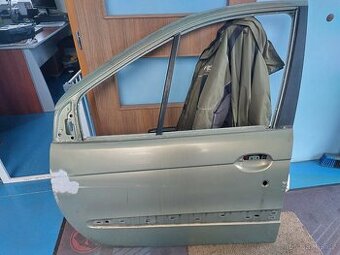 Renault Scénic 2002 dveře řidič