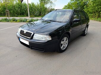 Octavia 1.8t AUM 2003 Elegance, nízký nájezd, po servisu