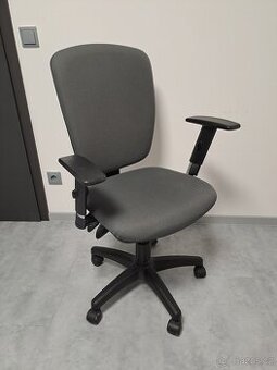Kancelářská židle s kolečky