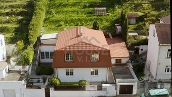 Prodej vícegeneračního domu 204 m2 se zahradou 611 m2 - Prah