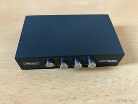 Přepínatelný USB rozbočovač - 1
