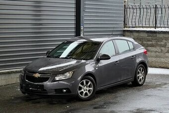 Chevrolet Cruze 96 kW, 1.7 CDTI, AC, P. SENZORY