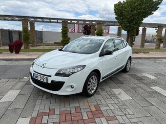 Renault Megane 3 combi - 2011 - 1.5dci 81kW - 124.699Km